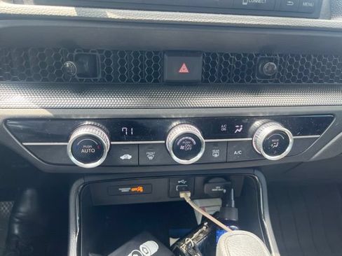 Used 2025 Honda CR-V LX image 15