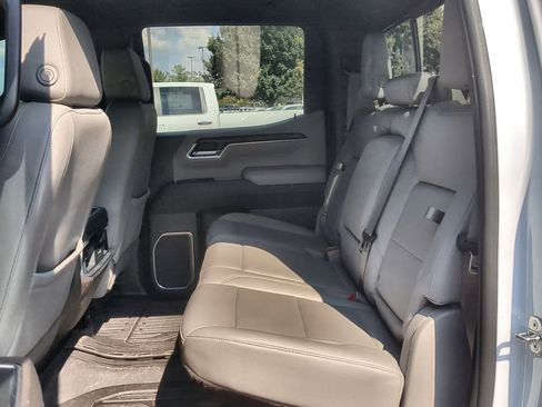 Certified 2023 GMC Sierra 1500 SLT w/ SLT Premium Plus Package image 25