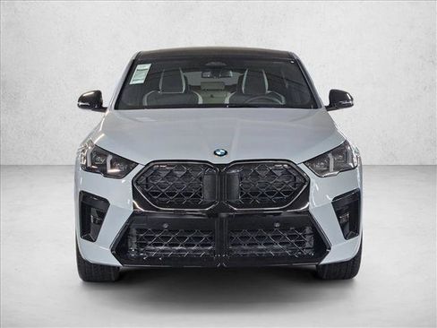 New 2026 BMW X2 xDrive28i w/ Technology Package AWD/4WD image 2