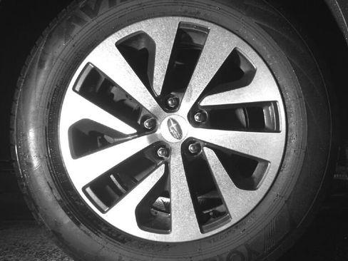 Used 2021 Subaru Outback Premium image 16