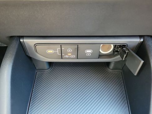 New 2026 Kia K4 LXS image 32