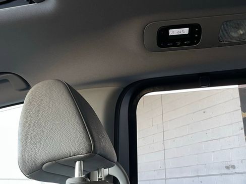 Used 2018 Honda Odyssey EX-L image 27