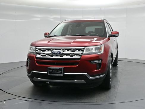 Certified 2018 Ford Explorer Limited w/ Ford Safe & Smart Package image 56