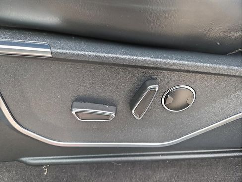 Used 2023 Ford F150 Raptor image 14