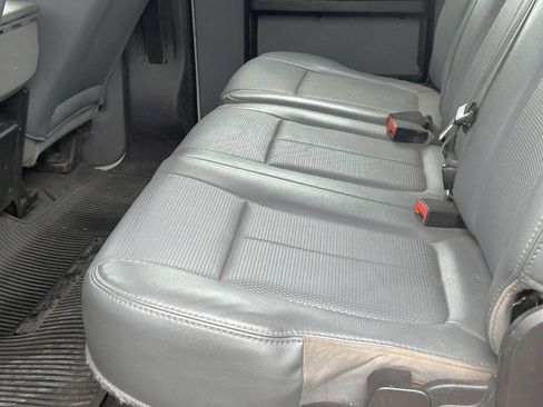 Used 2011 Ford F450 XL w/ PWR Equipment Group image 17