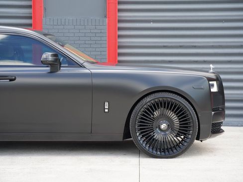 Used 2021 Rolls-Royce Phantom Extended Wheelbase image 10
