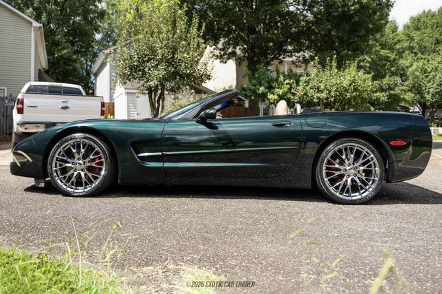 Used 2001 Chevrolet Corvette Convertible w/ Preferred Equipment Group2 RWD image 3
