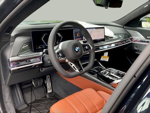 New 2026 BMW 760i xDrive w/ Autobahn Package AWD/4WD image 9