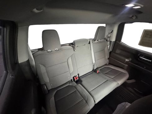 Used 2022 Chevrolet Silverado 1500 Custom w/ Safety Confidence Package image 16