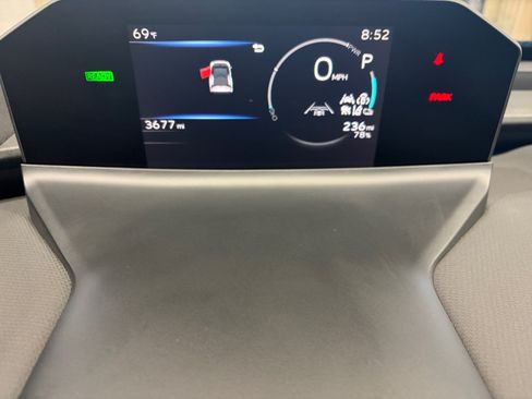 Used 2026 Toyota bZ AWD/4WD image 13