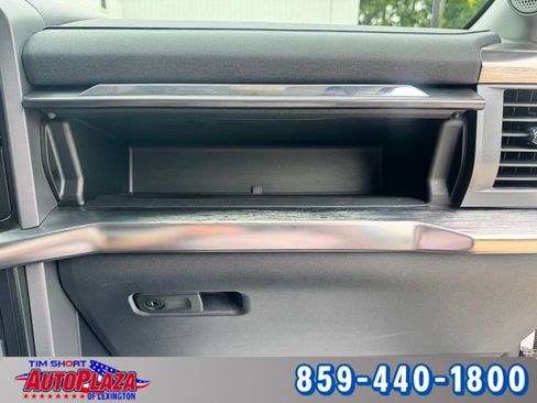 Used 2022 Ford F150 Lariat w/ Equipment Group 502A High AWD/4WD image 58