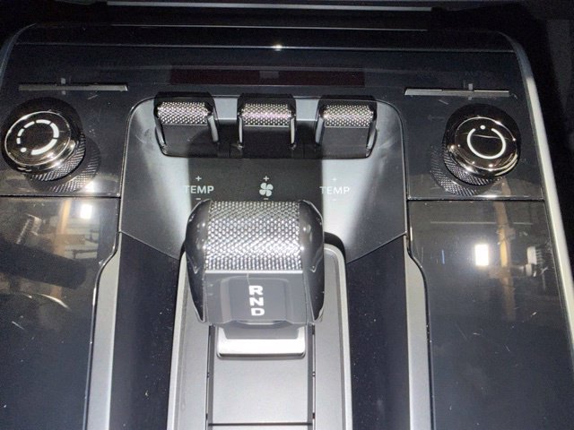 Used 2020 Porsche 911 Carrera RWD image 36