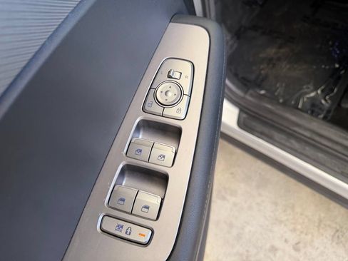 Used 2025 Hyundai Palisade SEL FWD image 35