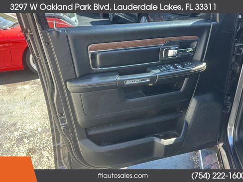 Used 2018 RAM 1500 Laramie w/ Convenience Group image 20