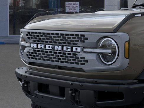 New 2026 Ford Bronco Badlands image 20