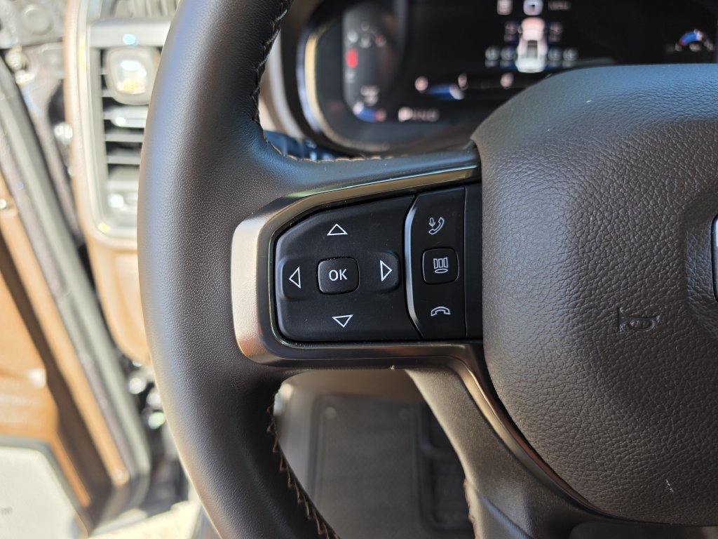 Used 2026 RAM 3500 Longhorn AWD/4WD image 30