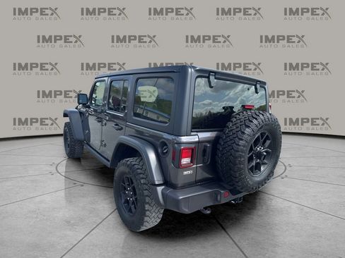 Used 2025 Jeep Wrangler Unlimited Sport AWD/4WD image 3