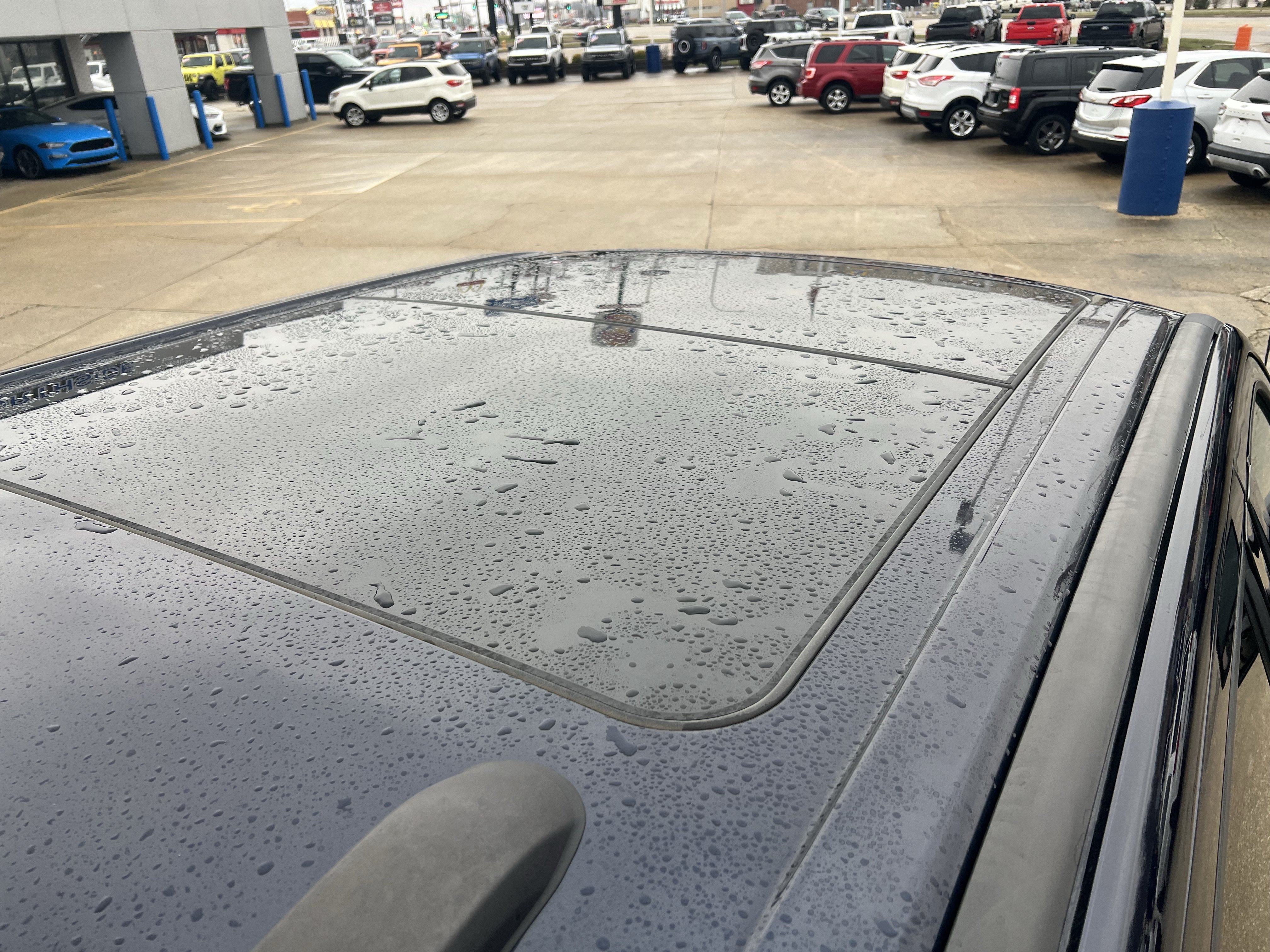 Used 2023 Ford F250 Lariat w/ Lariat Ultimate Package AWD/4WD image 8