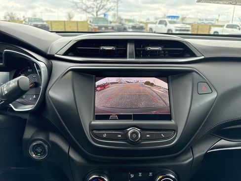 Used 2022 Chevrolet TrailBlazer RS image 19