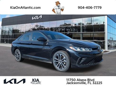 Used 2025 Volkswagen Jetta Sport FWD image 1