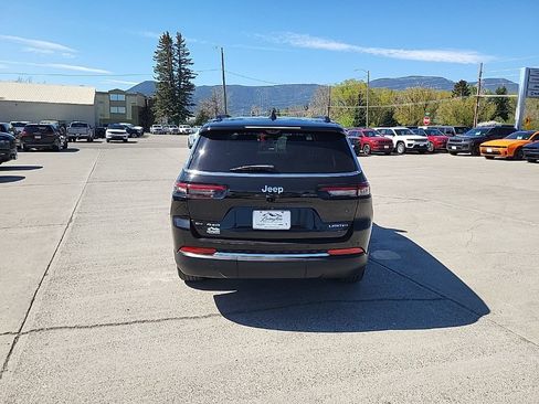 Used 2021 Jeep Grand Cherokee L Limited w/ Luxury Tech Group II AWD/4WD image 7
