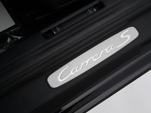 Used 2017 Porsche 911 Carrera S RWD image 11