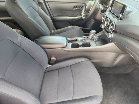 Used 2024 Nissan Sentra S FWD image 13