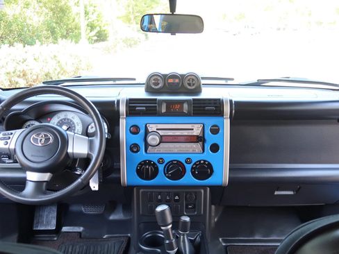 Used 2007 Toyota FJ Cruiser 4WD image 49