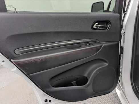 Used 2023 Dodge Durango GT RWD image 19