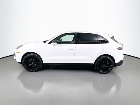 Used 2023 Porsche Cayenne S image 8
