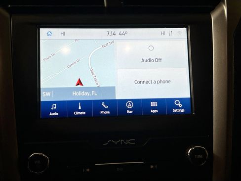 Used 2020 Ford Fusion SE image 28