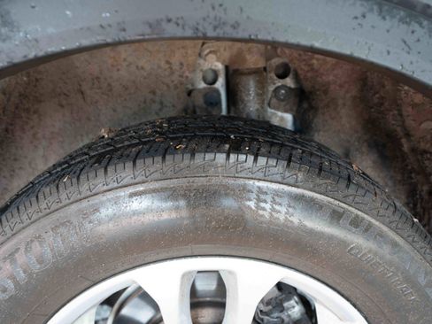 Used 2020 Ford Escape SE image 31