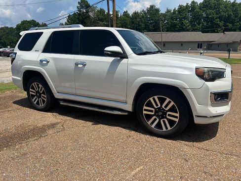 Used 2015 Toyota 4Runner Limited RWD image 2