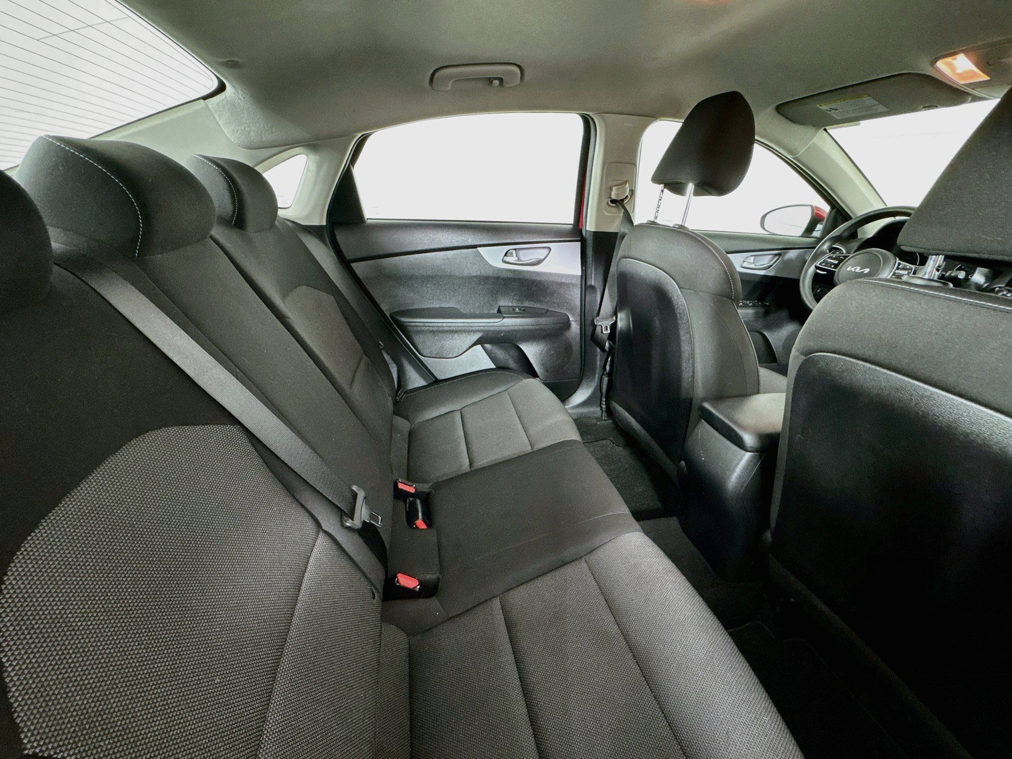 Used 2022 Kia Forte LXS FWD image 24