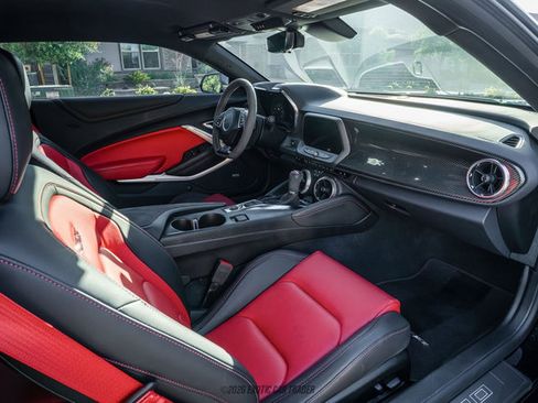 Used 2024 Chevrolet Camaro SS RWD image 37
