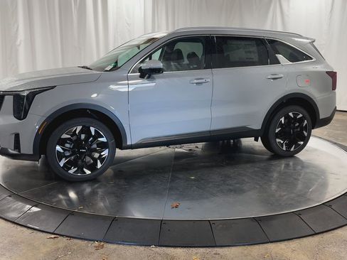 New 2026 Kia Sorento EX image 5