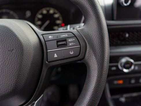 Used 2025 Honda CR-V EX image 19