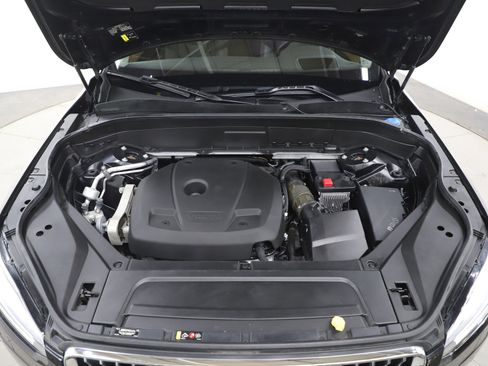 Used 2022 Volvo XC90 T6 Momentum w/ Advanced Package image 33