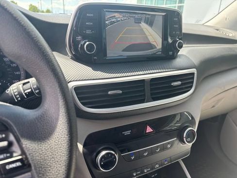 Used 2020 Hyundai Tucson SE AWD/4WD image 11
