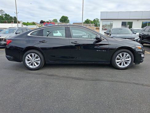 Used 2025 Chevrolet Malibu LT FWD image 6