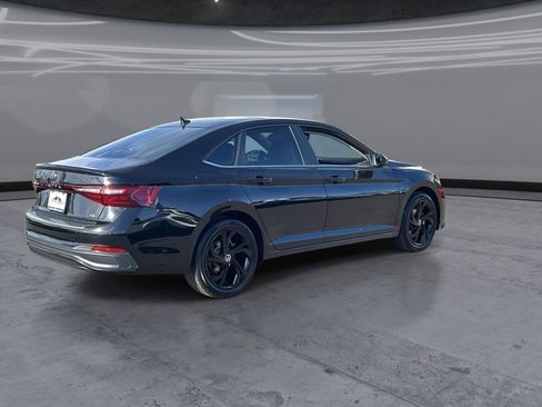 New 2026 Volkswagen Jetta SE FWD image 5