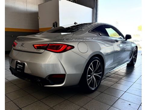 Used 2019 INFINITI Q60 3.0t Luxe w/ Essential Package AWD/4WD image 8