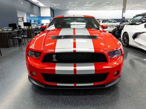 Used 2010 Ford Mustang Shelby GT500 image 2