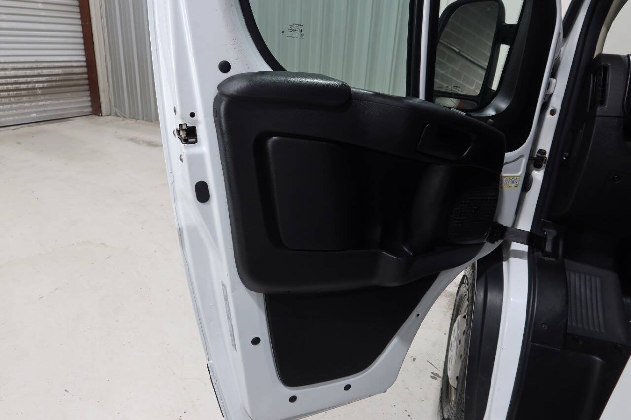Used 2023 RAM ProMaster 3500 w/ Driver Convenience Group FWD image 21