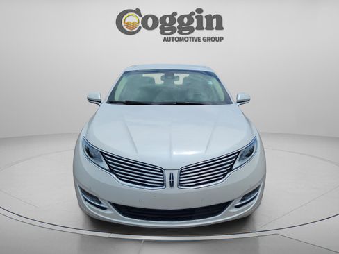 Used 2015 Lincoln MKZ w/ Equipment Group 102A Reserve FWD image 8
