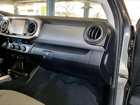 Used 2023 Toyota Tacoma SR5 RWD image 27