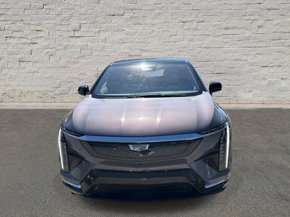 New 2026 Cadillac Optiq Luxury 1