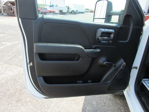 Used 2017 Chevrolet Silverado 1500 W/T w/ Trailering Package RWD image 18