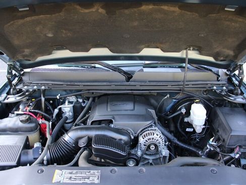 Used 2010 GMC Sierra 1500 SLE image 17