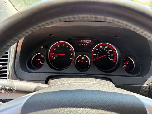 Used 2008 GMC Acadia SLT AWD/4WD image 24